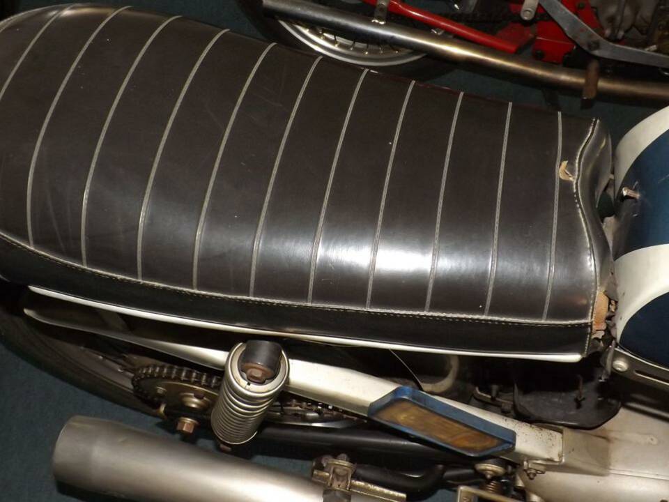 Afbeelding 5/30 van Moto Morini Tresette Sprint (1962)