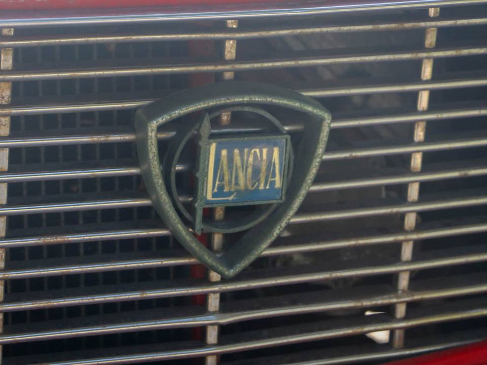 Image 18/28 of Lancia Fulvia Coupe Rallye HF (1967)