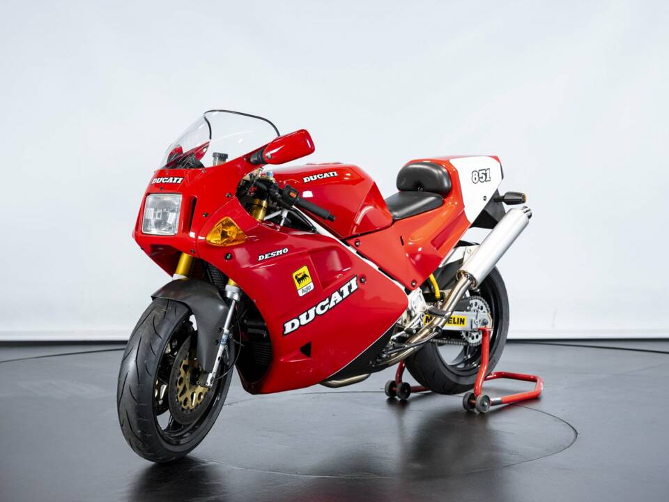 Bild 7/42 von Ducati DUMMY (1991)