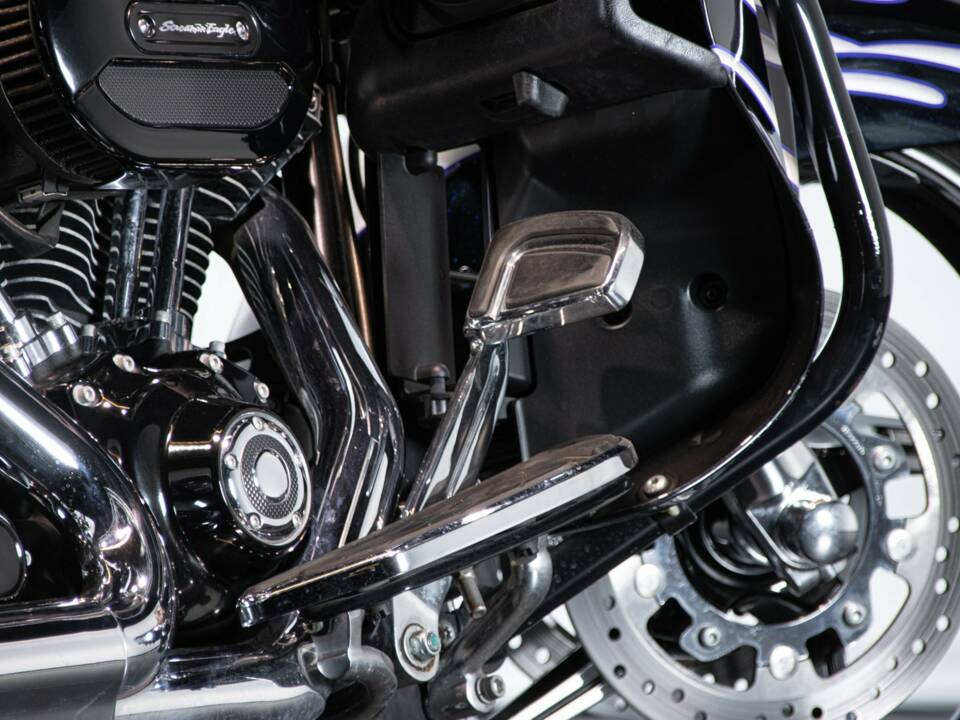 Bild 26/50 von Harley-Davidson DUMMY (2015)