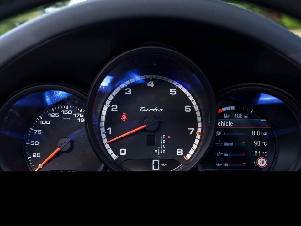 Bild 16/28 von Porsche Macan S (2020)