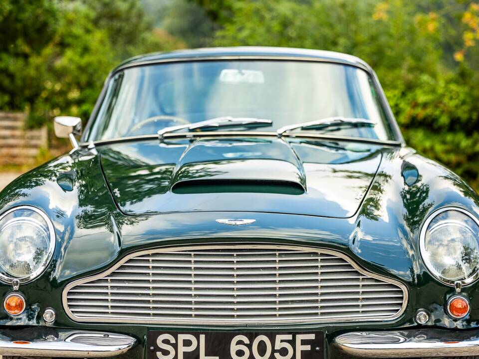 Bild 3/43 von Aston Martin DB 6 Vantage (1967)