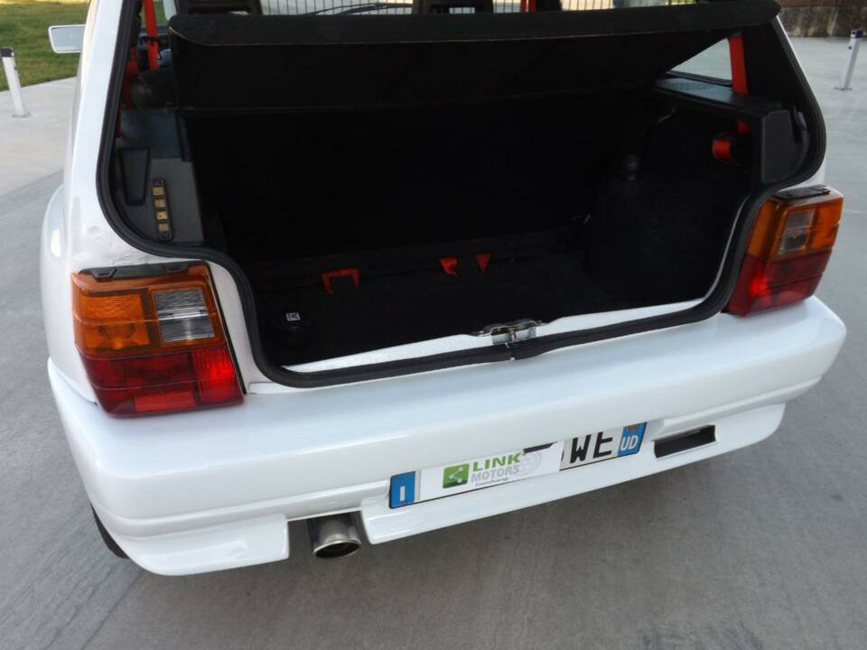 Bild 25/50 von FIAT Uno Turbo i.E. (1991)