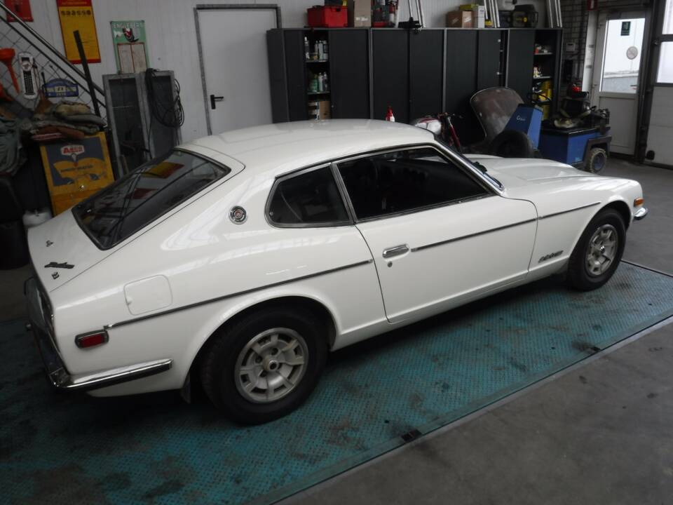 Image 14/49 of Datsun 280 Z (1975)