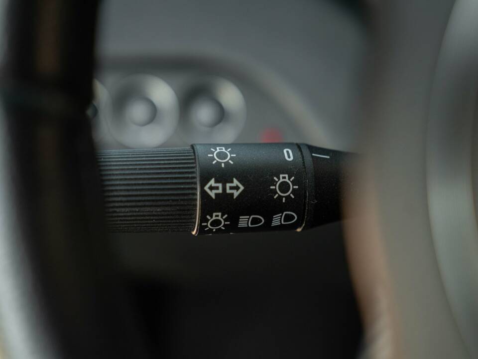 Image 39/50 of Lamborghini Murciélago (2003)