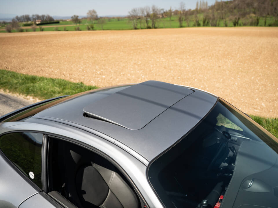 Image 25/82 of Porsche 911 Carrera 4S (WLS) (2006)