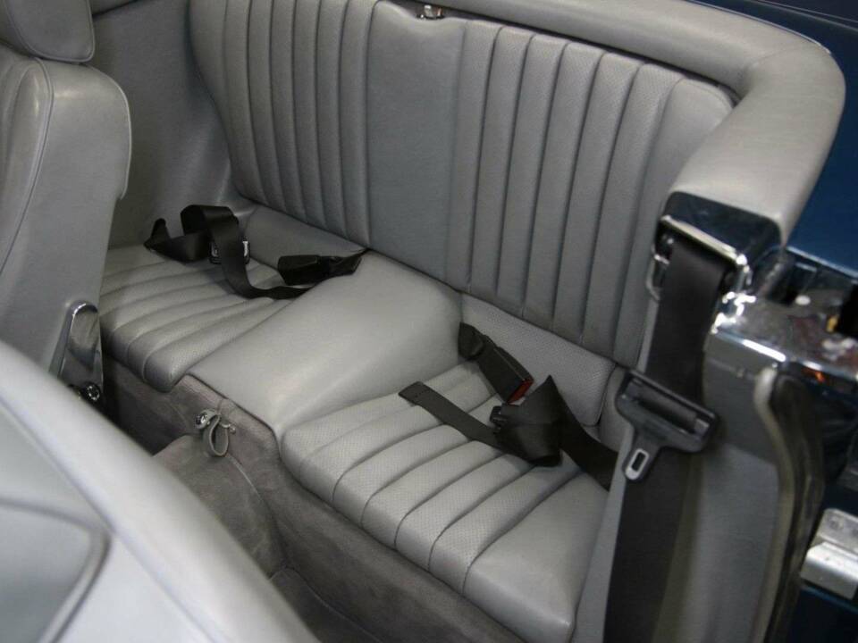 Image 18/30 of Mercedes-Benz 300 SL (1986)