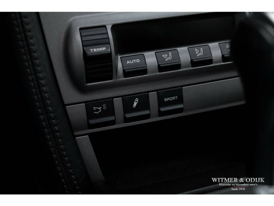 Immagine 16/29 di Porsche 911 Carrera 4S (2007)