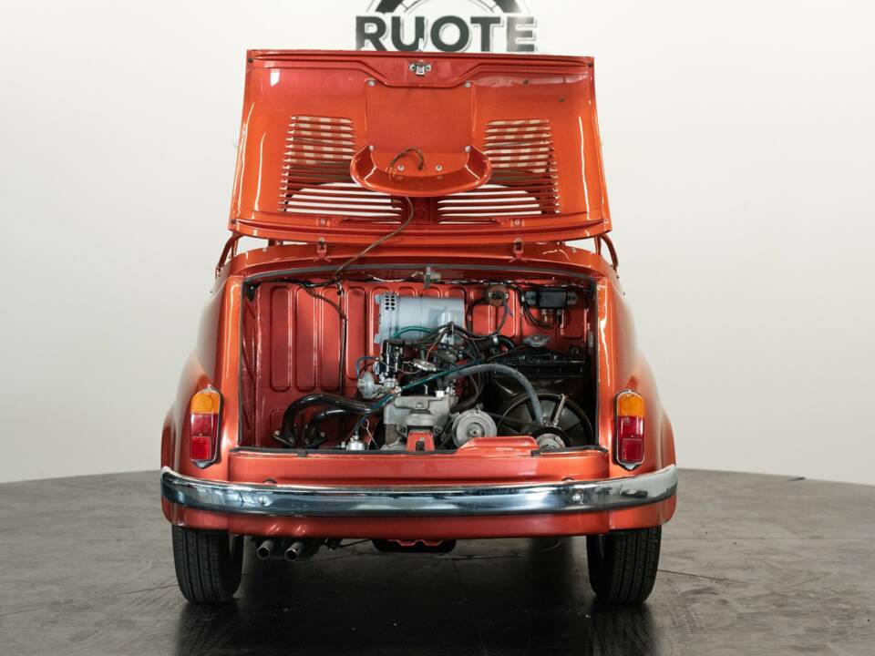 Image 32/43 of FIAT 600 &quot;Maggiolina&quot; Francis Lombardi (1957)