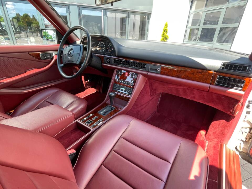 Bild 21/48 von Mercedes-Benz 500 SEC (1985)