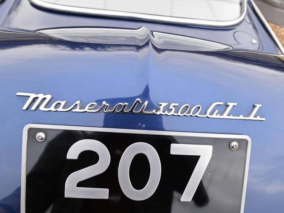 Image 32/50 of Maserati 3500 GTI Touring (1962)