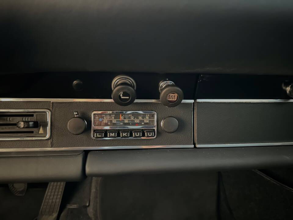 Bild 19/30 von Porsche 911 2.4 T "Ölklappe" (1972)