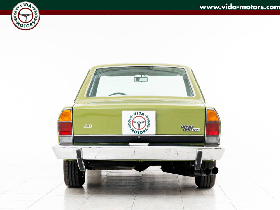 Image 3/17 of FIAT 124 Sport Coupe (1975)