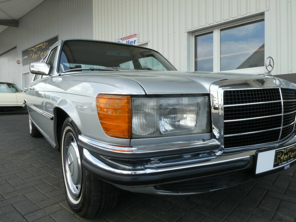 Bild 18/26 von Mercedes-Benz 450 SEL 6,9 (1979)