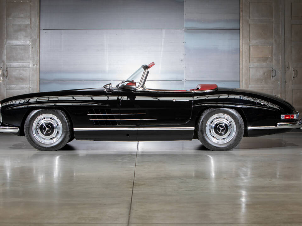 Imagen 2/21 de Mercedes-Benz 300 SL Roadster (1959)