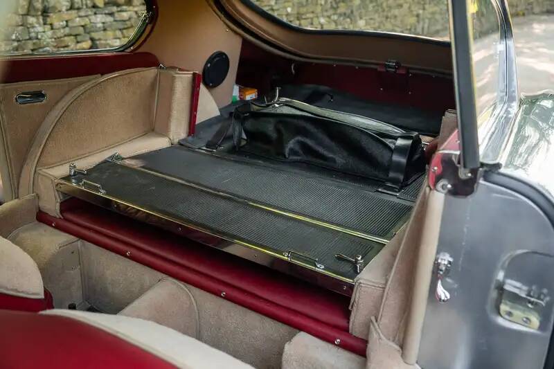 Bild 31/50 von Aston Martin DB 2/4 Mk III (1958)