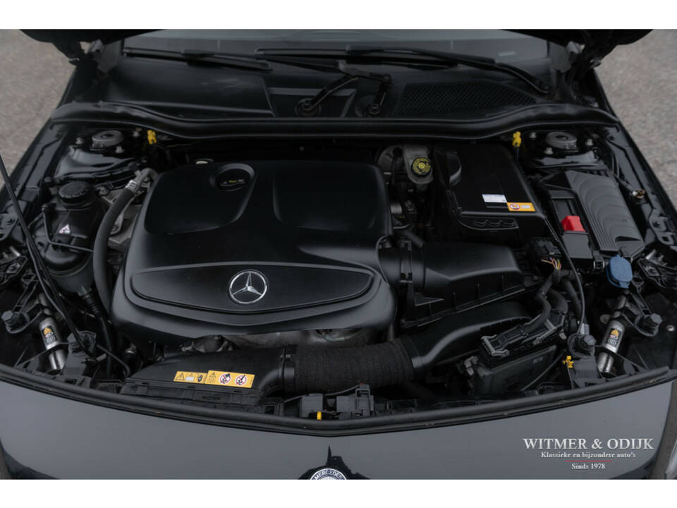 Image 32/32 of Mercedes-Benz A 180 (2014)