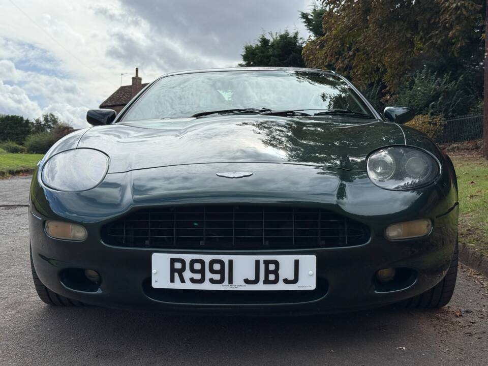 Afbeelding 8/21 van Aston Martin DB 7 (1998)