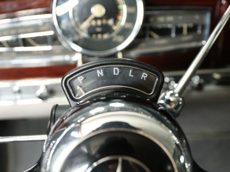 Image 21/50 de Mercedes-Benz 300 d (1958)