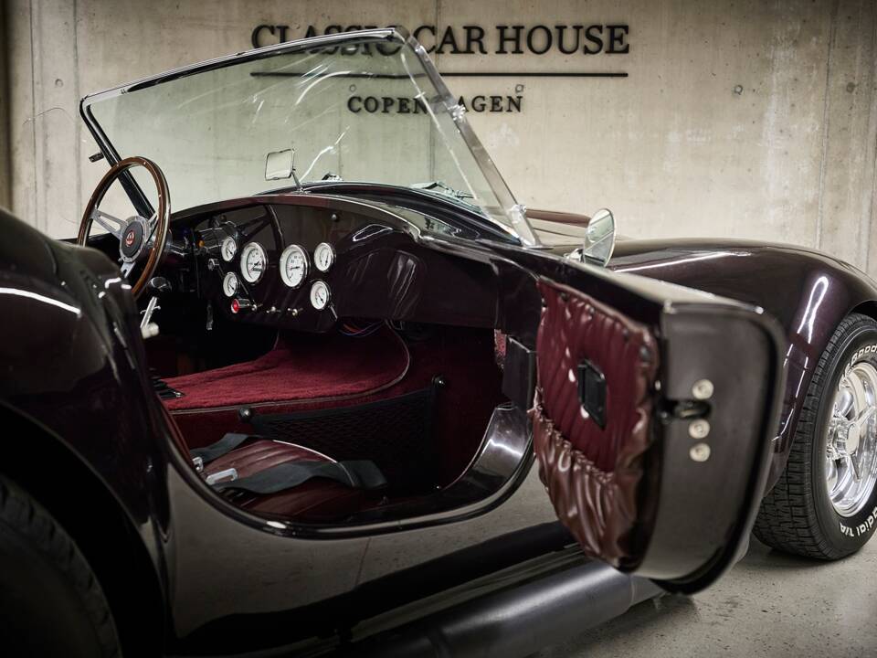 Image 34/73 of AC Cobra Replica (2005)