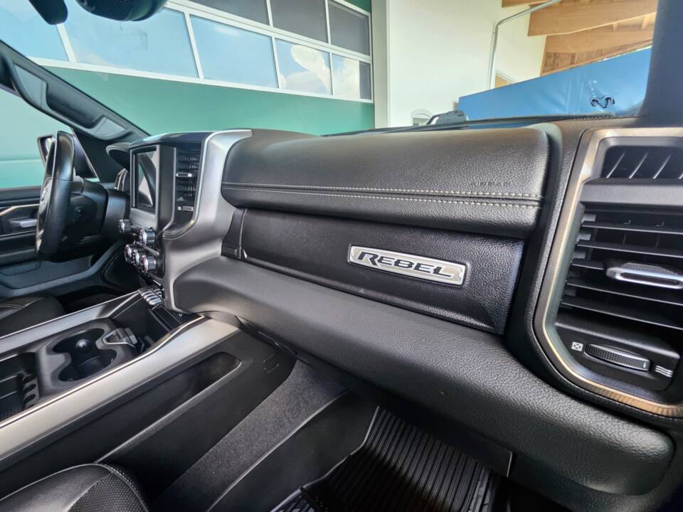 Bild 46/96 von Dodge Ram 1500 (2021)