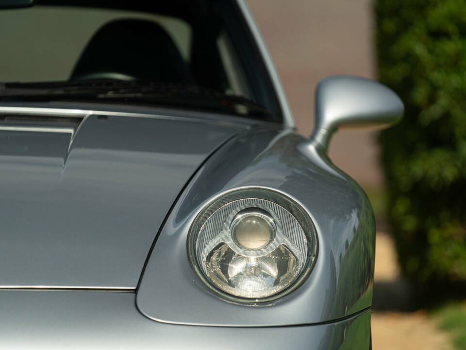 Immagine 27/50 di Porsche 911 Carrera RS (1995)