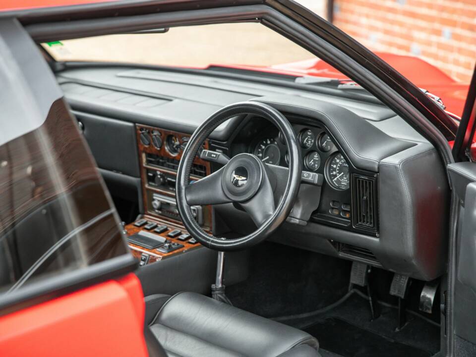 Bild 47/50 von Aston Martin V8 Zagato Vantage (1988)