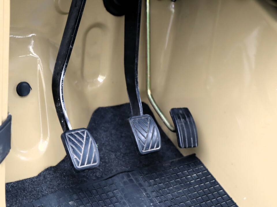 Image 36/50 de Suzuki LJ 80 (1980)