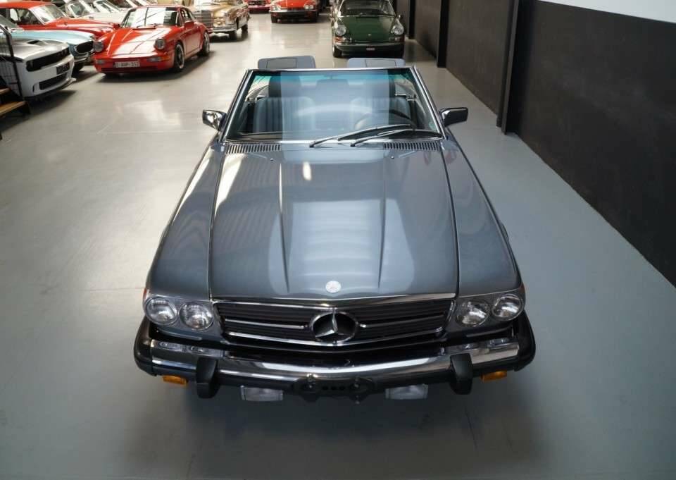 Bild 30/50 von Mercedes-Benz 560 SL (1989)