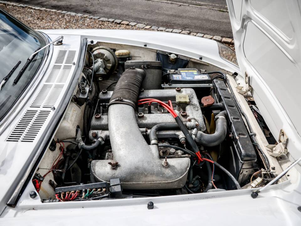 Immagine 34/35 di Alfa Romeo 1600 Spider Duetto (1967)