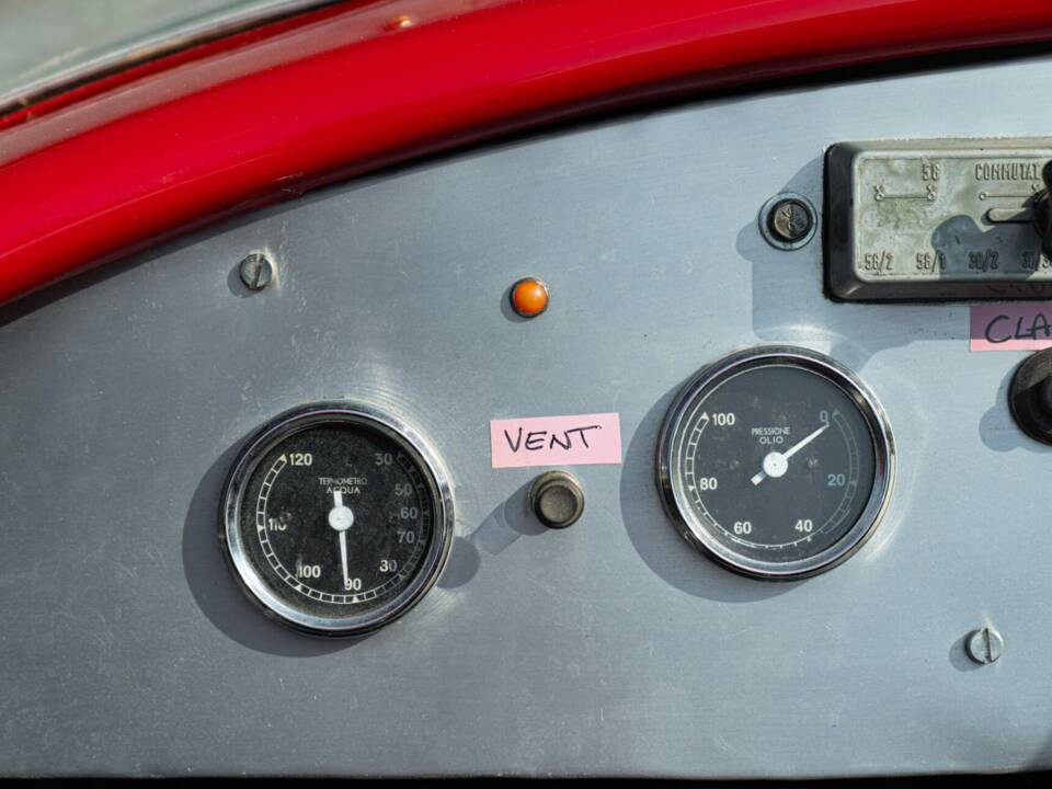 Bild 45/50 von Alfa Romeo 2600 Spider (1964)