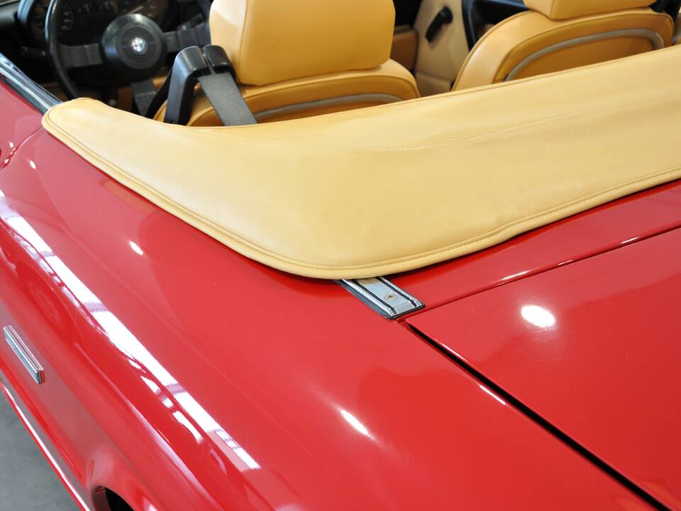 Imagen 14/30 de Alfa Romeo 1.6 Spider (1992)