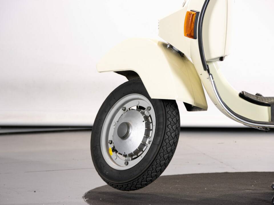 Bild 9/49 von Piaggio Vespa PK 125 S (1984)