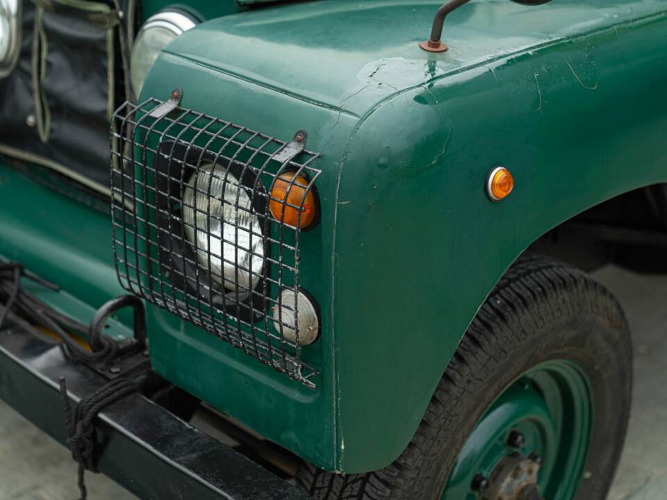 Bild 20/50 von Land Rover 88 (1978)