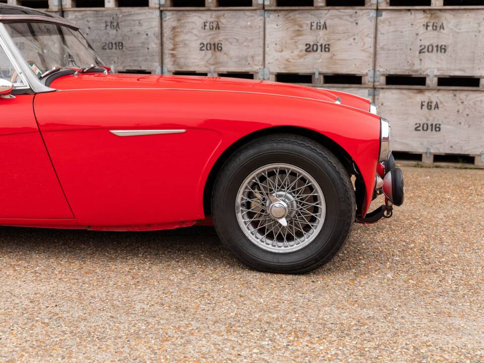 Bild 13/50 von Austin-Healey 100&#x2F;6 (BN4) (1957)