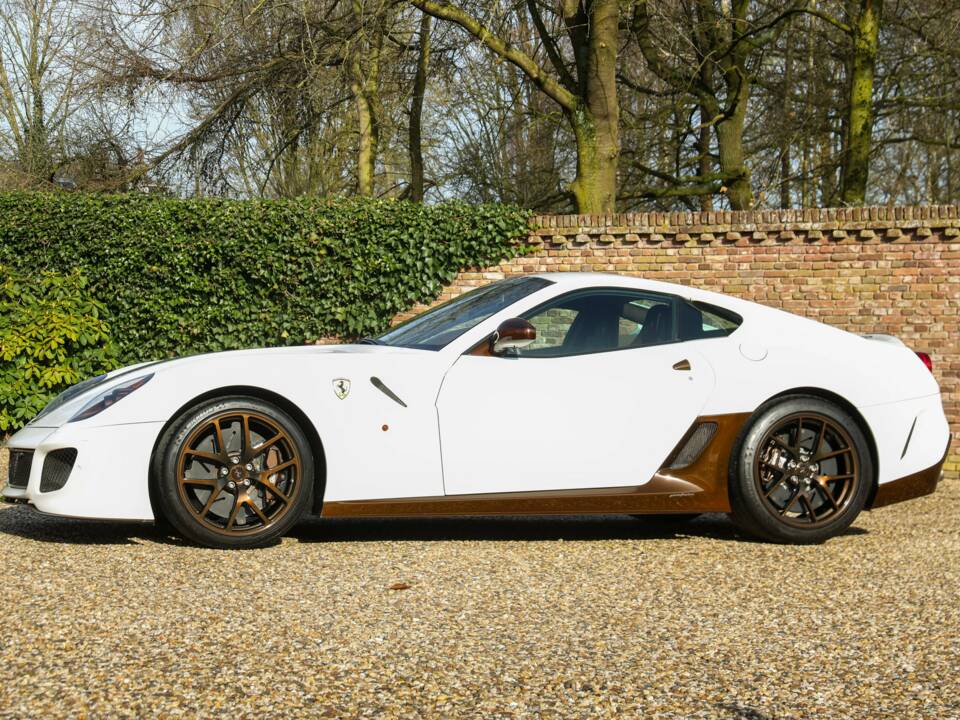 Image 28/50 de Ferrari 599 GTO (2011)