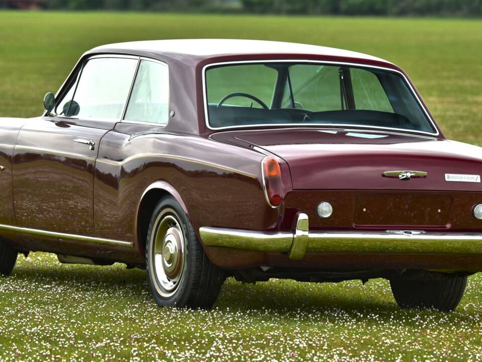 Bild 6/50 von Bentley T 1 (1970)