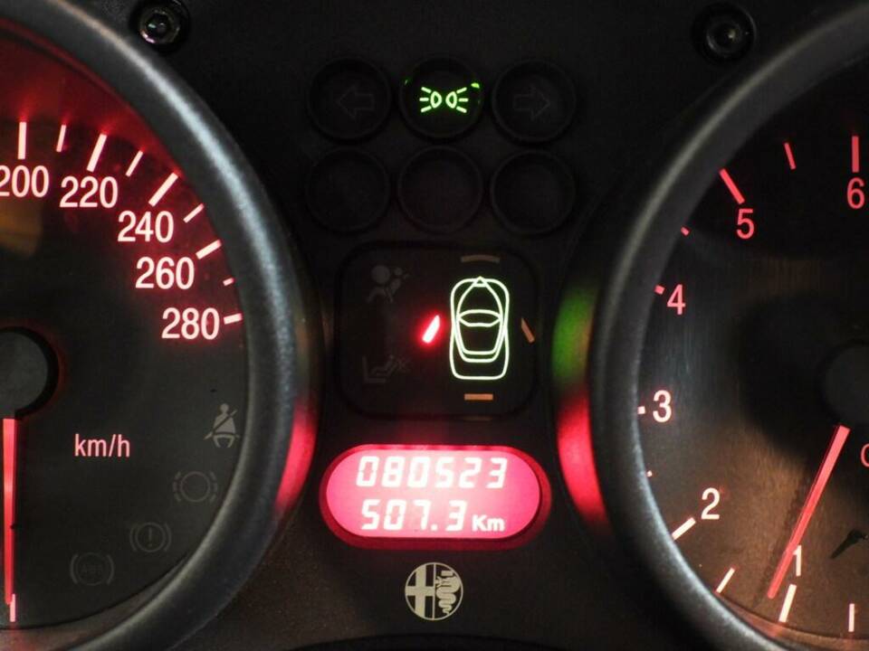 Bild 7/15 von Alfa Romeo GTV 2.0 JTS (2004)