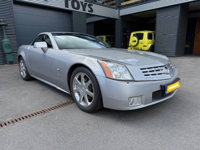 Imagen 3/30 de Cadillac XLR (2010)