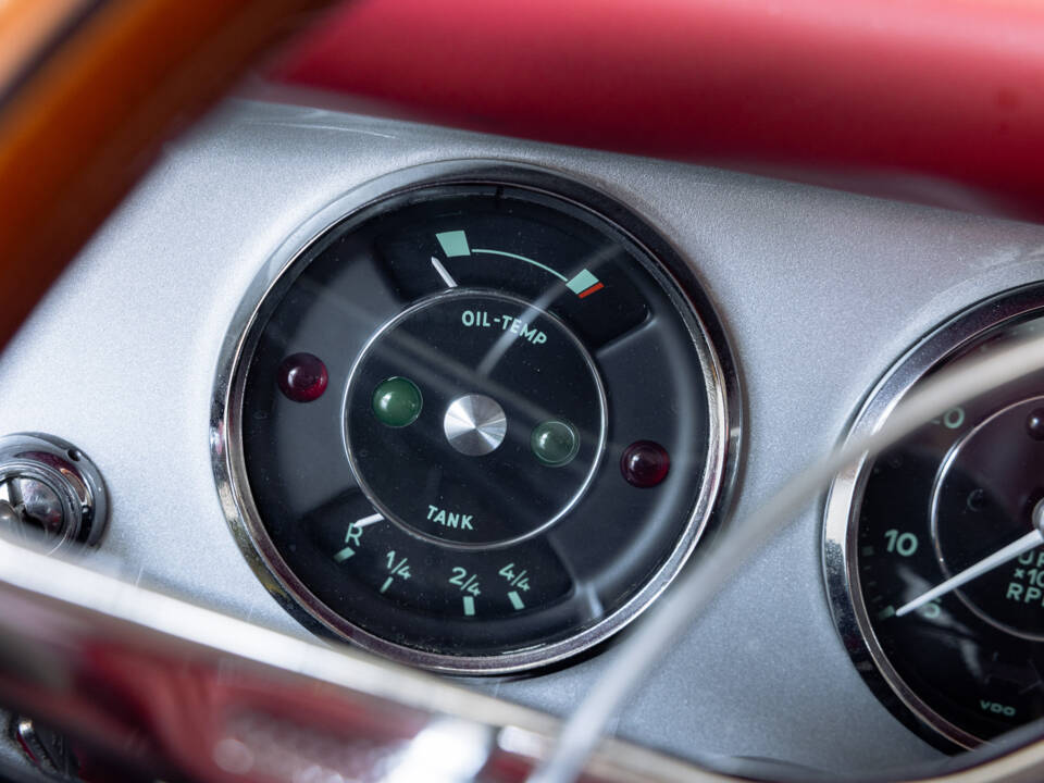 Image 14/41 of Porsche 356 C 1600 SC (1963)