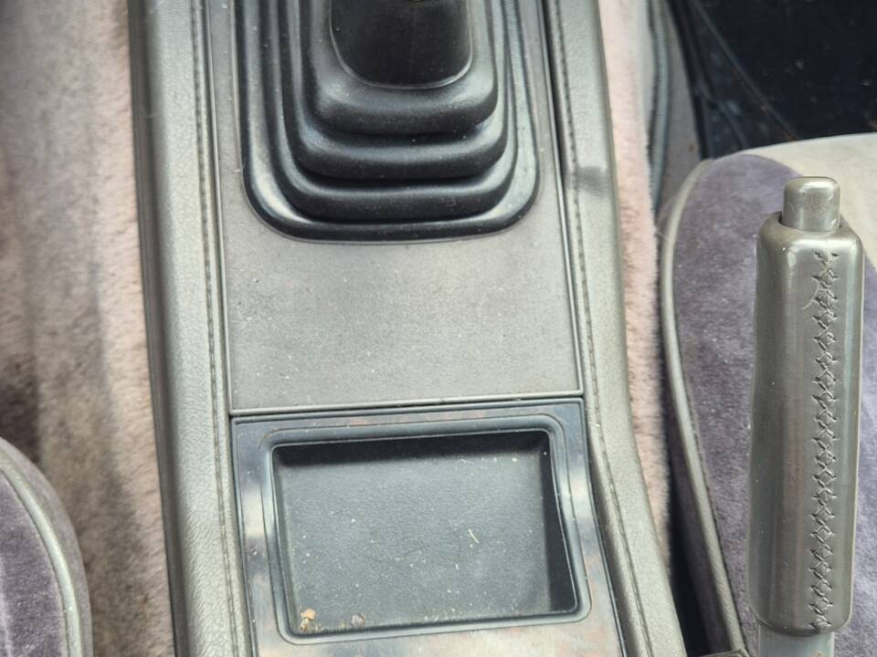 Bild 17/70 von Nissan 300 ZX (1984)