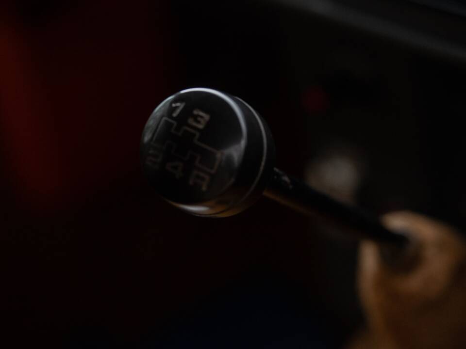 Image 42/50 of Land Rover Range Rover Classic (1982)