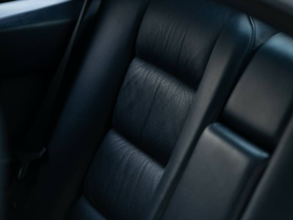 Bild 54/79 von Mercedes-Benz 200 CE (1993)