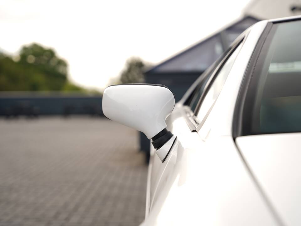 Image 39/50 of Lotus Esprit S4 (1994)