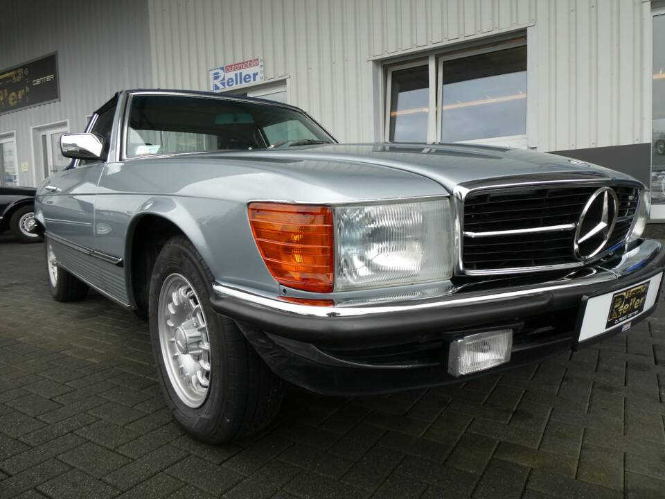 Bild 21/29 von Mercedes-Benz 380 SL (1983)