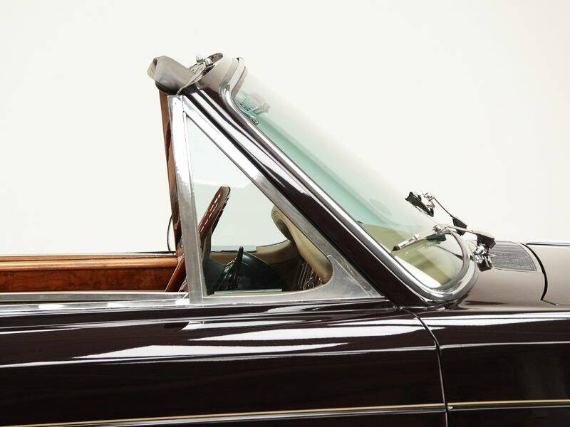 Bild 12/15 von Rolls-Royce Corniche I (1972)