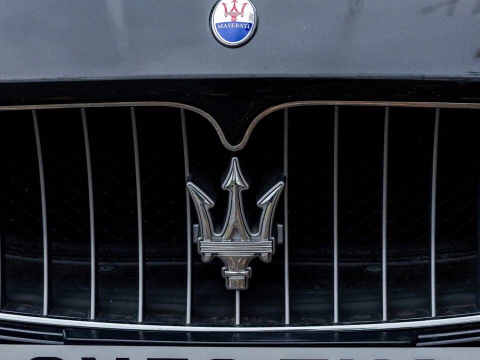 Bild 9/50 von Maserati GranTurismo 4.2 (2008)