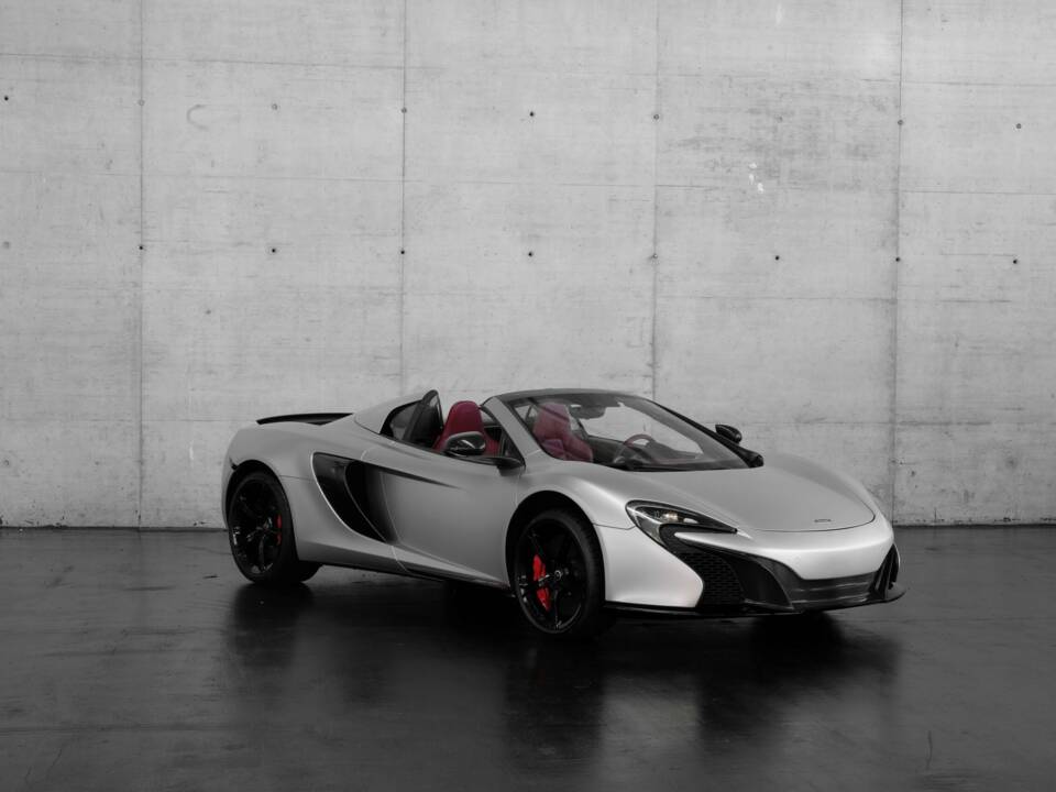 Bild 12/50 von McLaren 650S Spider (2016)