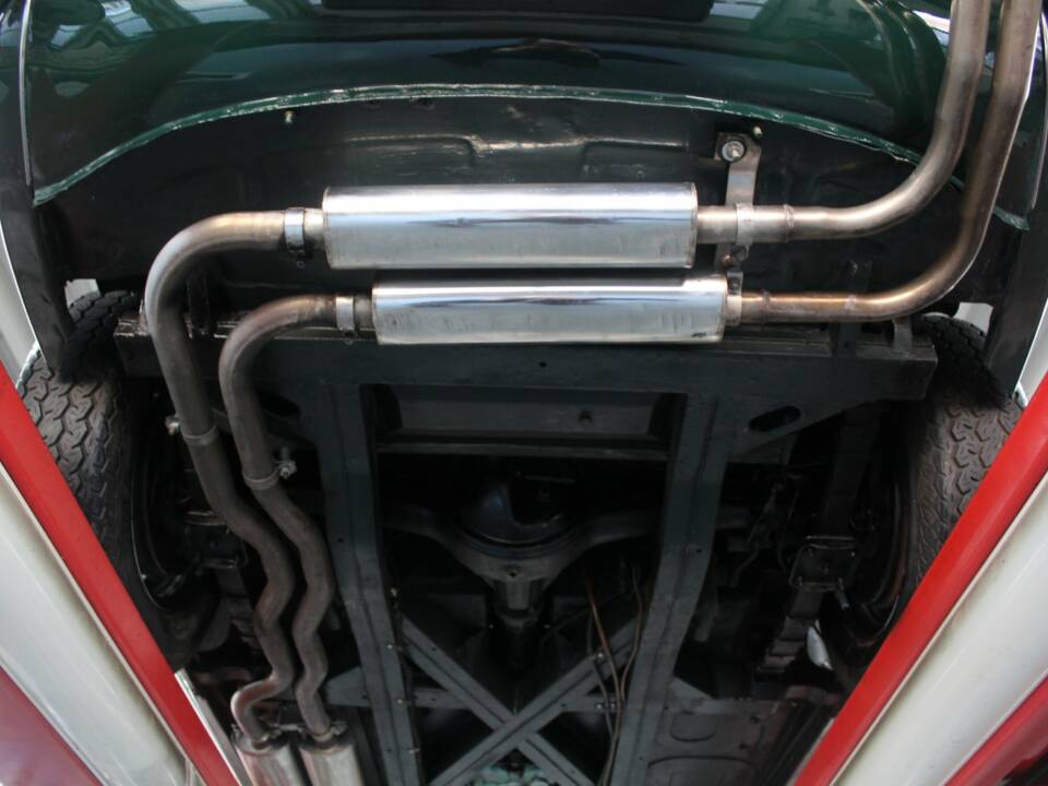 Afbeelding 31/50 van Austin-Healey 3000 Mk III (BJ8) (1966)