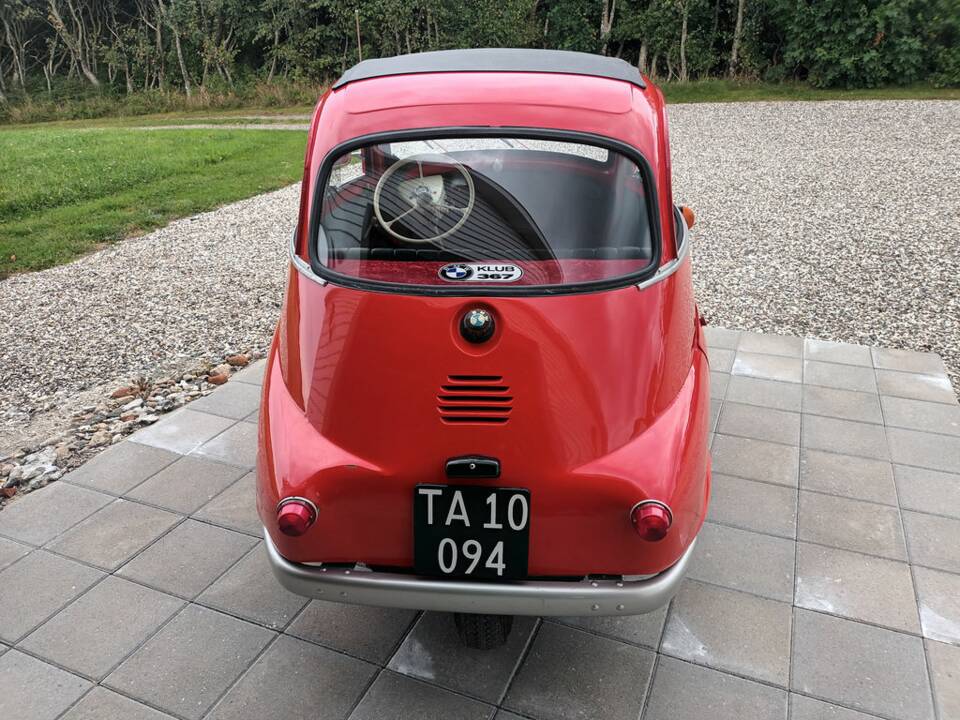Image 6/7 of BMW Isetta 300 (1962)